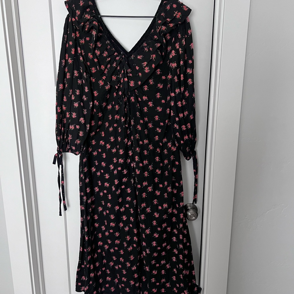 Black Maxi Dress with Pink Floral Print and Ruffle Collar